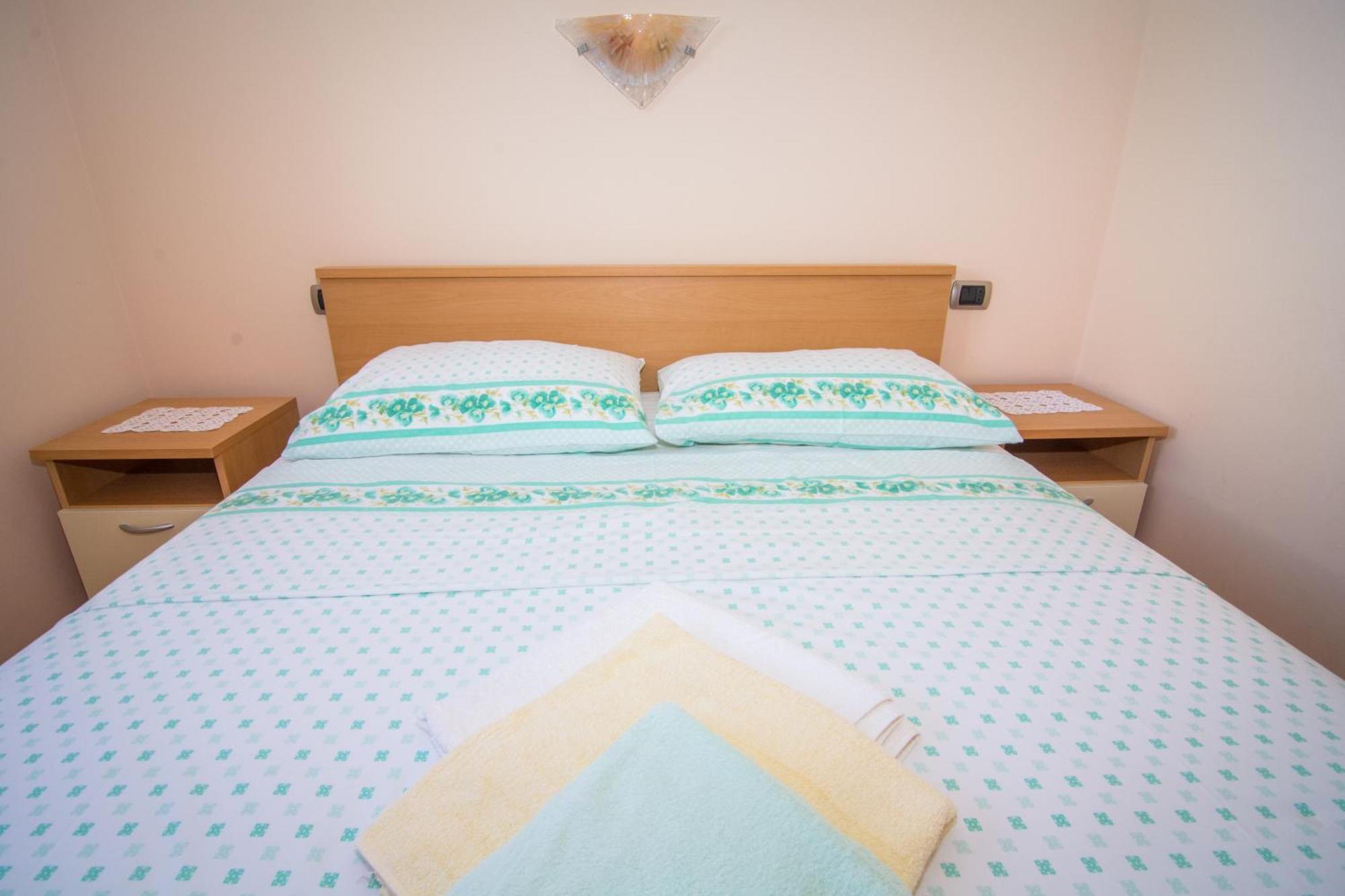 Apartments Ruzica Pinezići 部屋 写真