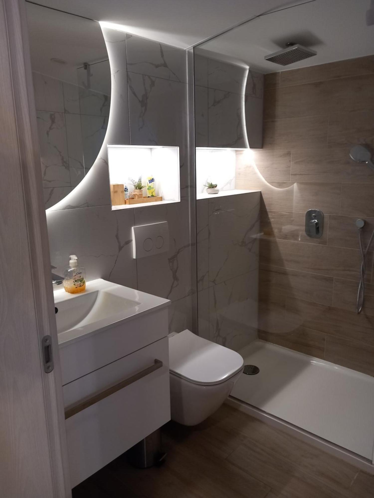 Apartments Ruzica Pinezići エクステリア 写真