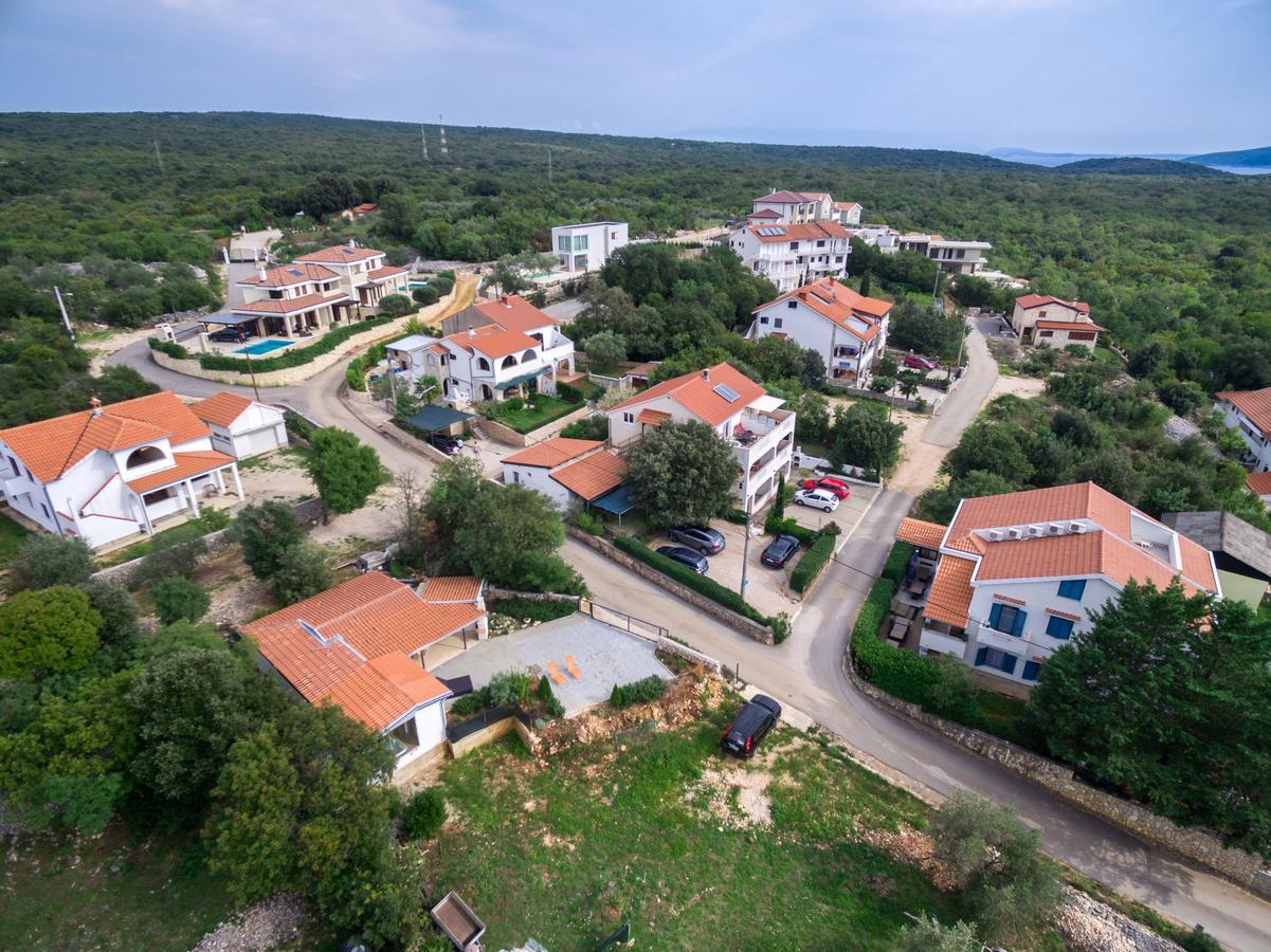 Apartments Ruzica Pinezići エクステリア 写真